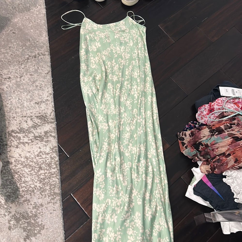Brand new. Zara dress